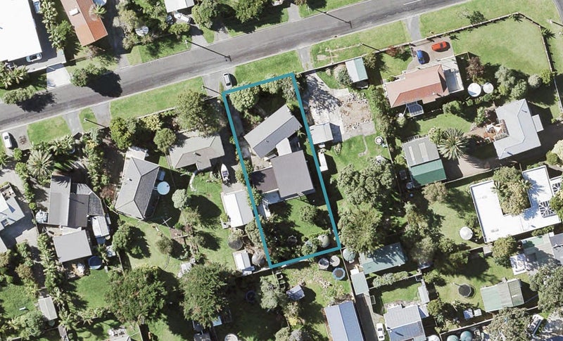 31 First View Avenue, Beachlands, Auckland - Carousel 1
