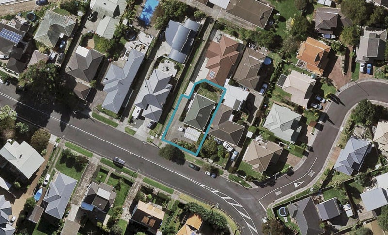 73 Michaels Avenue, Ellerslie, Auckland - Carousel 1