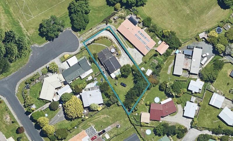 9 Nairn Road, Mangakakahi, Rotorua - Carousel 1