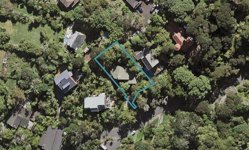 23 Trelawny Place, Hillcrest, Auckland - Carousel 1