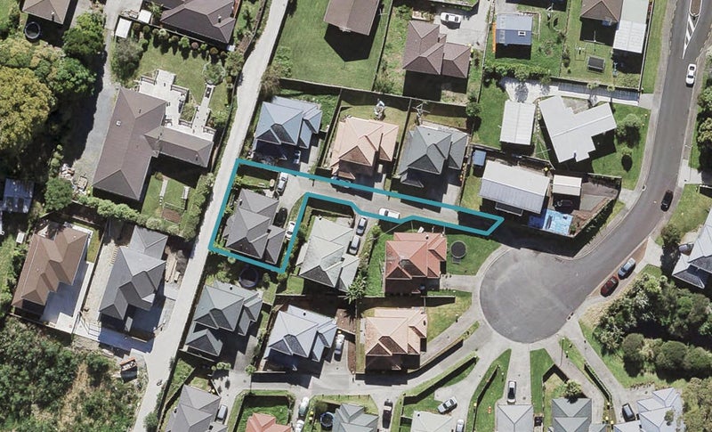 11 Elder Place, Massey, Auckland - Carousel 1