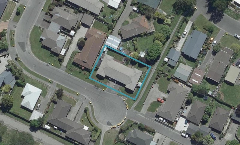 2/43 Shannon Place, Belfast, Christchurch - Carousel 1