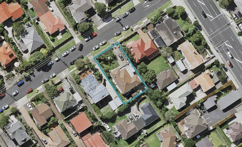 2 Harley Road, Hauraki, Auckland - Carousel 1