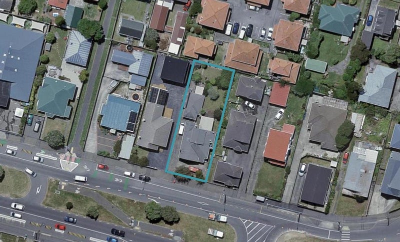 137 Rongotai Road, Kilbirnie, Wellington - Carousel 1