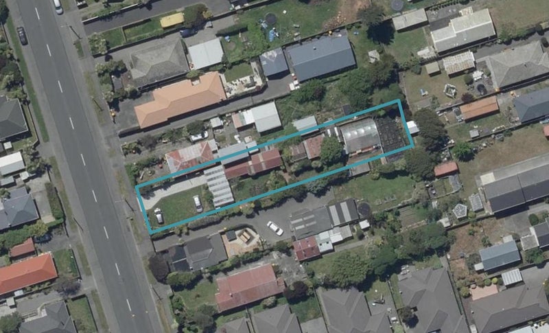 19 Estuary Road, New Brighton, Christchurch - Carousel 1