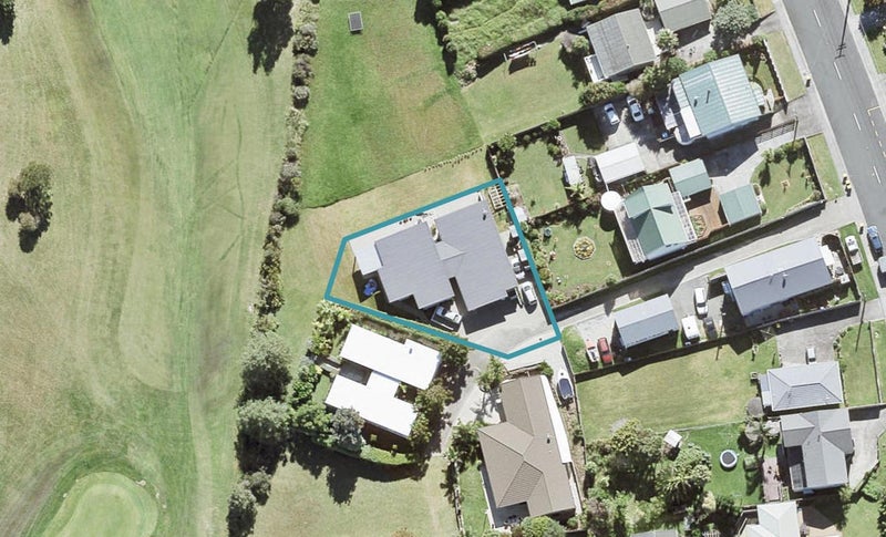 37A Shakespear Road, Army Bay, Whangaparaoa - Carousel 1