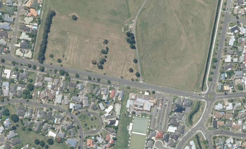 42 Wharerangi Road, Greenmeadows, Napier - Carousel 1