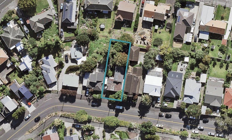 33 Tuarangi Road, Grey Lynn, Auckland - Carousel 1