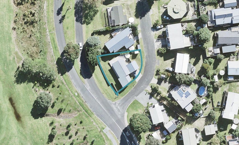 1 Pioneer Crescent, Warkworth - Carousel 1