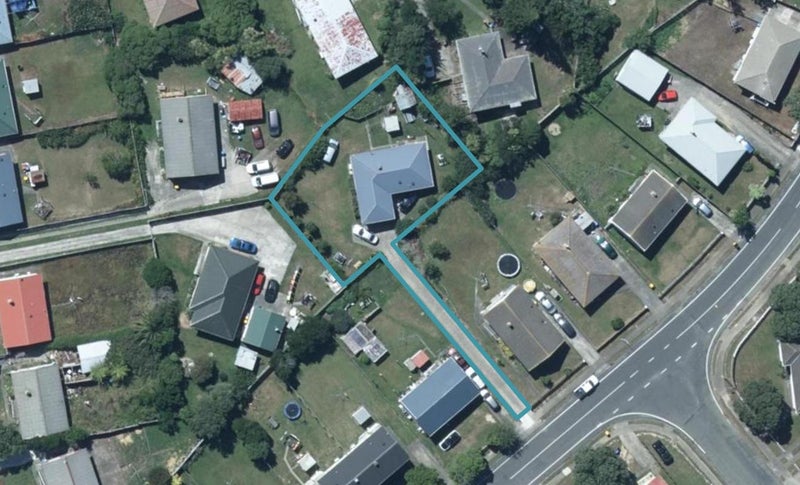 51 Corinna Street, Waitangirua, Porirua - Carousel 1