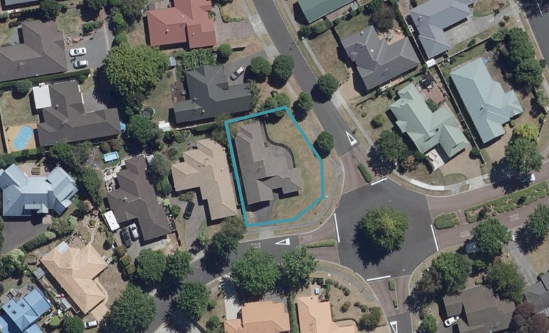 6 Grosvenor Place, Rototuna, Hamilton - Carousel 1