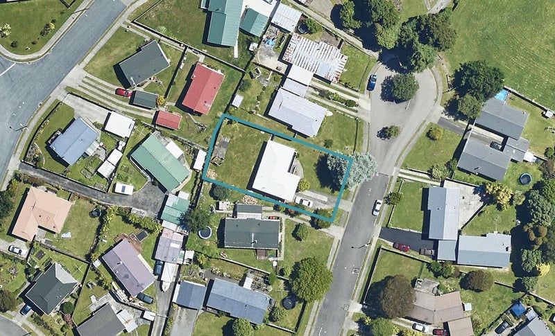 6 Spinel Place, Pukehangi, Rotorua - Carousel 1