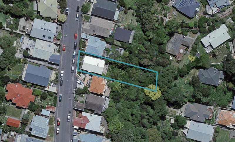 59 Overtoun Terrace, Hataitai, Wellington - Carousel 1