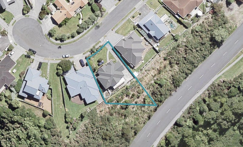 19 Birkinshaw Grove, Riverstone Terraces, Upper Hutt - Carousel 1
