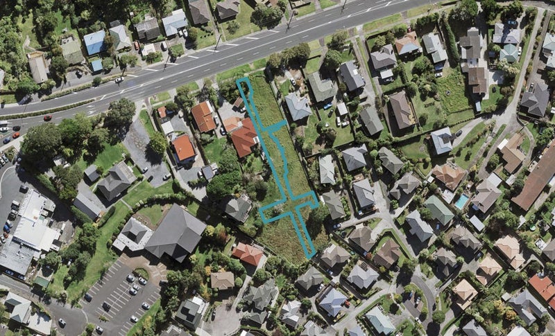 16 Oki Place, Glenfield, Auckland - Carousel 1