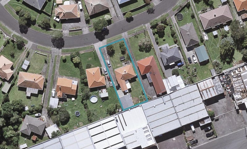44 Drake Street, Vogeltown, New Plymouth - Carousel 1
