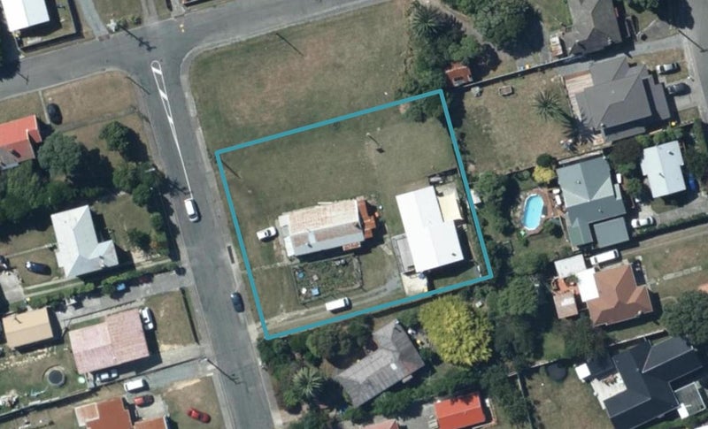 2/64 Ngatitoa Street, Takapūwāhia, Porirua - Carousel 1