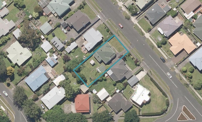 74 Jellicoe Street, Whanganui East, Whanganui - Carousel 1