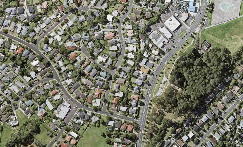11B Catalina Crescent, Forrest Hill, Auckland - Carousel 1