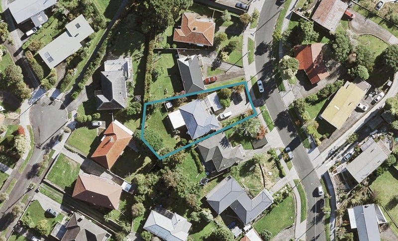 131 Methuen Road, New Windsor, Auckland - Carousel 1