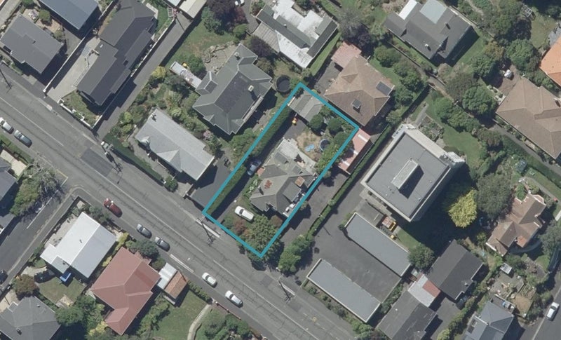 42 Drivers Road, Maori Hill, Dunedin - Carousel 1