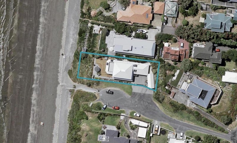 1 Takitimu Road, Raumati Beach, Paraparaumu - Carousel 1