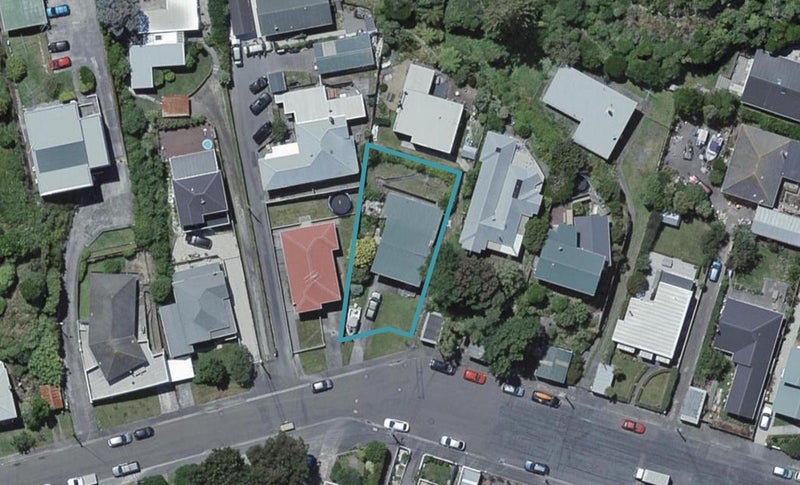 24 Ribble Street, Island Bay, Wellington - Carousel 1