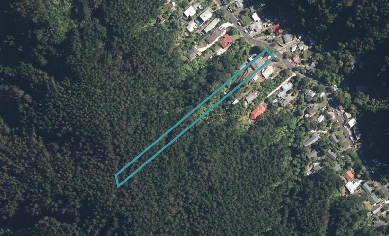 48 Elmslie Road, Pinehaven, Upper Hutt - Carousel 1
