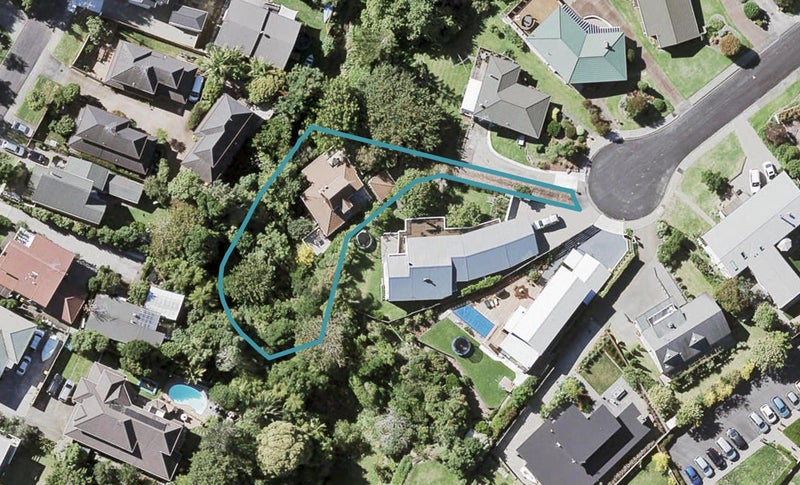 8A Cleary Terrace, Cockle Bay, Auckland - Carousel 1