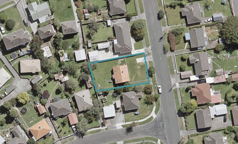 83 Reynolds Street, Taita, Lower Hutt - Carousel 1
