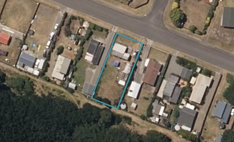 13 Hydrabad Drive, Waitārere Beach, Levin - Carousel 1