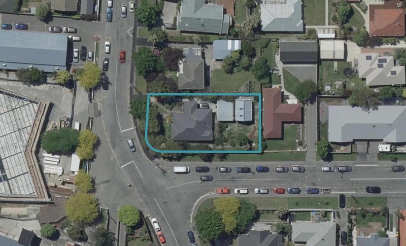 21 Albert Terrace, Saint Martins, Christchurch - Carousel 1