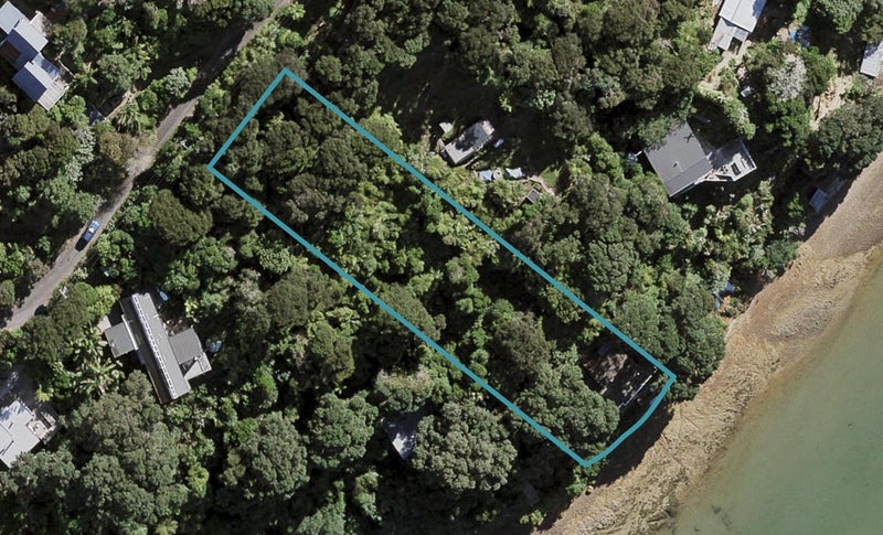 44 Albert Crescent, Ostend, Waiheke Island - Carousel 1