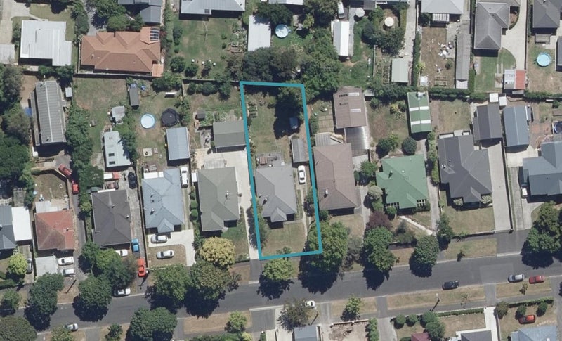 13 Gillies Avenue, Claudelands, Hamilton - Carousel 1