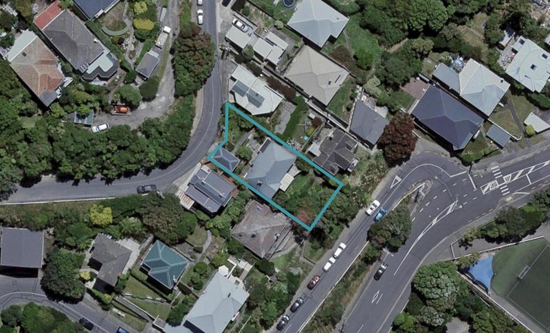 33 Ariki Road, Hataitai, Wellington - Carousel 1