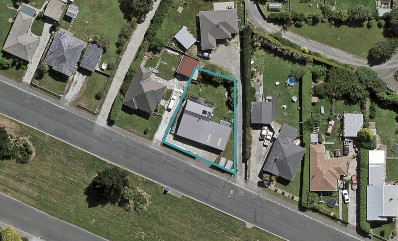 114 Moulson Street, Strathern, Invercargill - Carousel 1