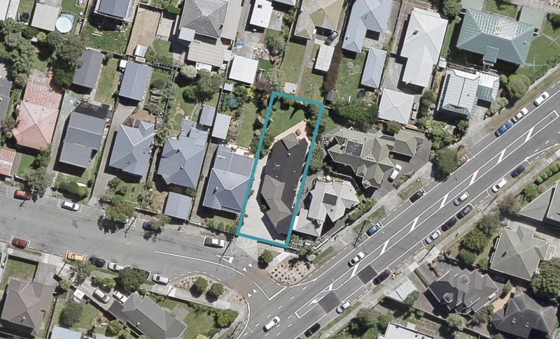 2 Bristol Square, Hutt Central, Lower Hutt - Carousel 1