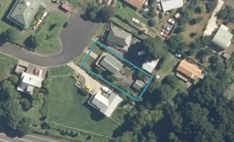 24 Woodstock Avenue, Paeroa - Carousel 1