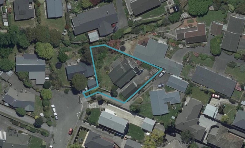 42B Tintern Avenue, Avonhead, Christchurch - Carousel 1