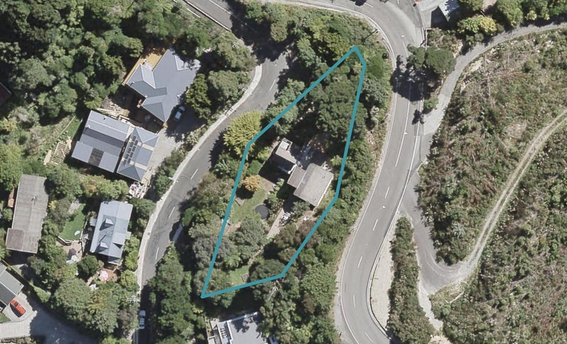 36 Forest Road, Pinehaven, Upper Hutt - Carousel 1
