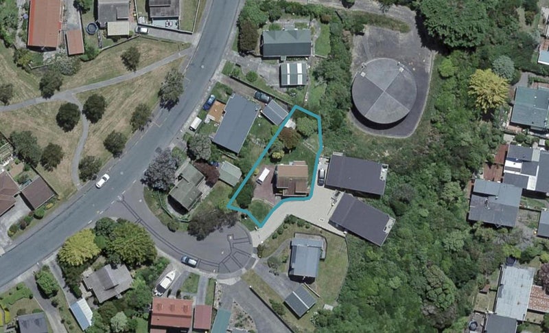 3 Trilids Lane, Churton Park, Wellington - Carousel 1