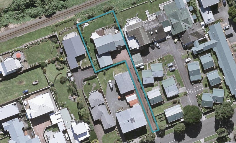78 Whiteley Street, Moturoa, New Plymouth - Carousel 1