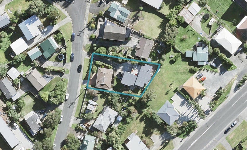 7A Pohutukawa Avenue, Red Beach, Whangaparāoa - Carousel 1