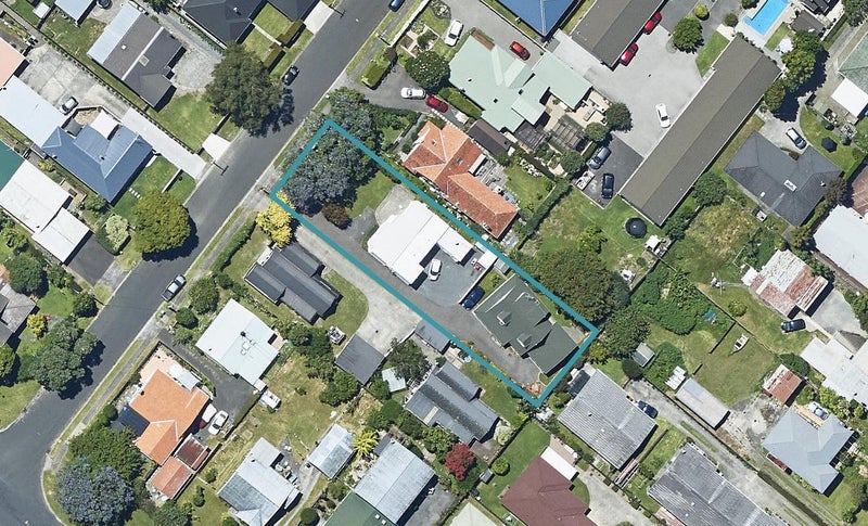 12B Alexander Street, Tauranga South, Tauranga - Carousel 1