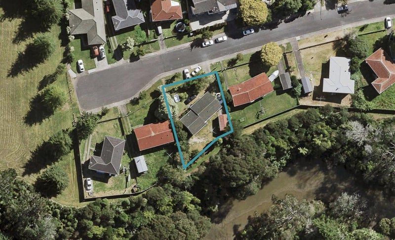 6 Sunline Avenue, Massey, Auckland - Carousel 1