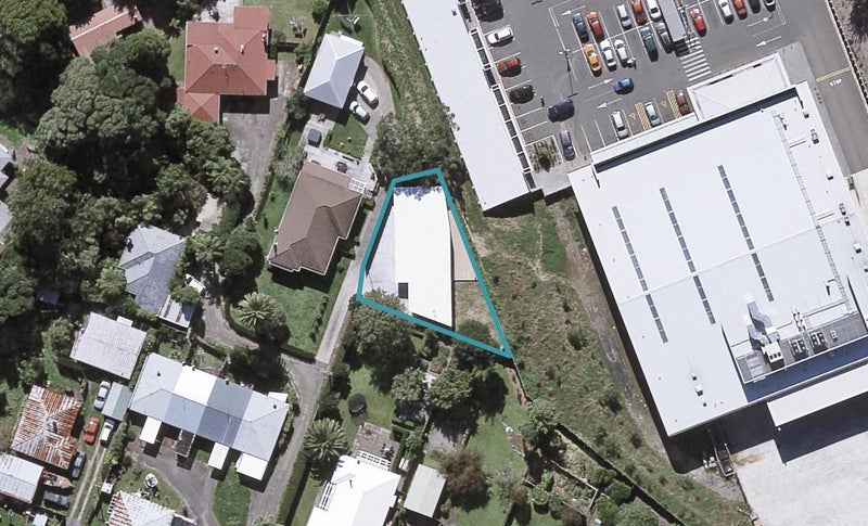 289E Carrington Street, Vogeltown, New Plymouth - Carousel 1