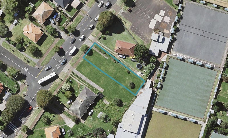 38 Tripoli Road, Panmure, Auckland - Carousel 1