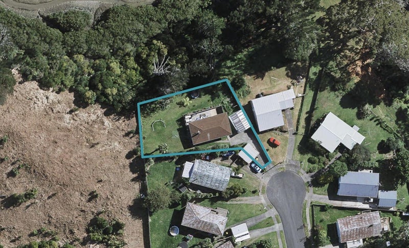 40 Huia Street, Waiuku, Waiuku - Carousel 1