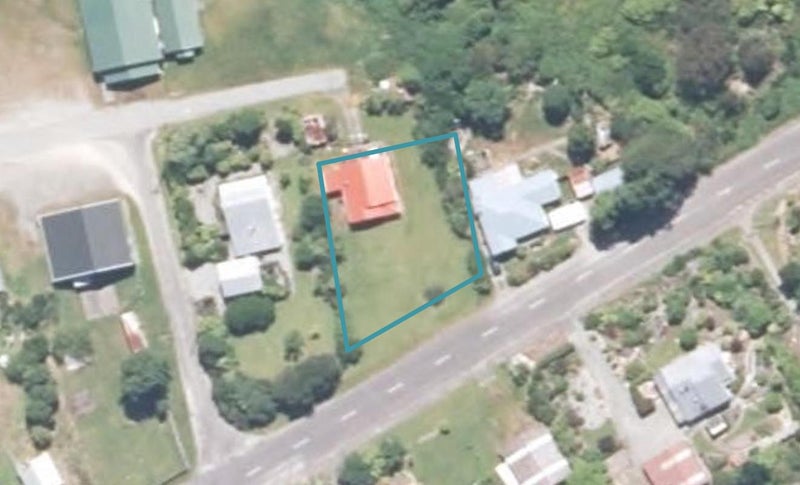 69 McGill Street, Waimangaroa, Westport - Carousel 1