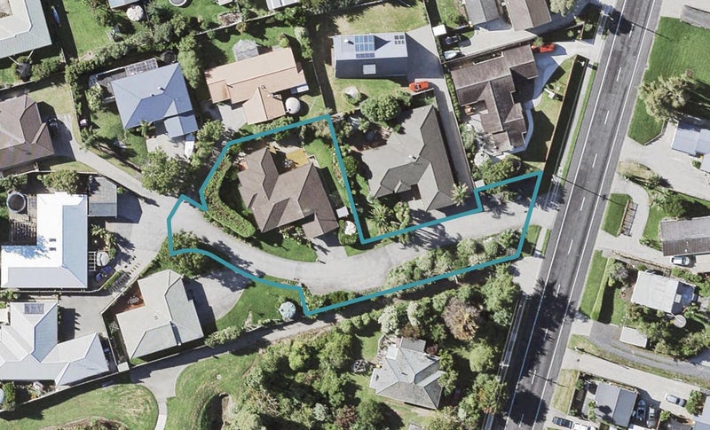 4 Glesan Place, Beachlands, Auckland - Carousel 1